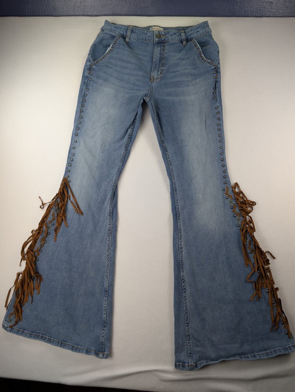 Shyanne Womens 31W x 34L Fringe Studded Flare Jeans Western Cowgirl